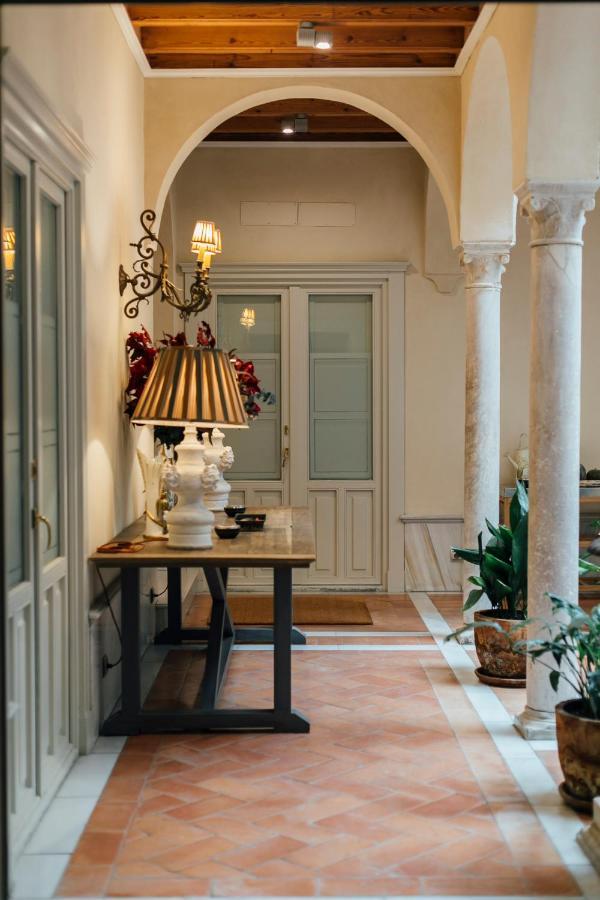 Апарт отель Casa Patio Del Siglo XIX Севилья Экстерьер фото